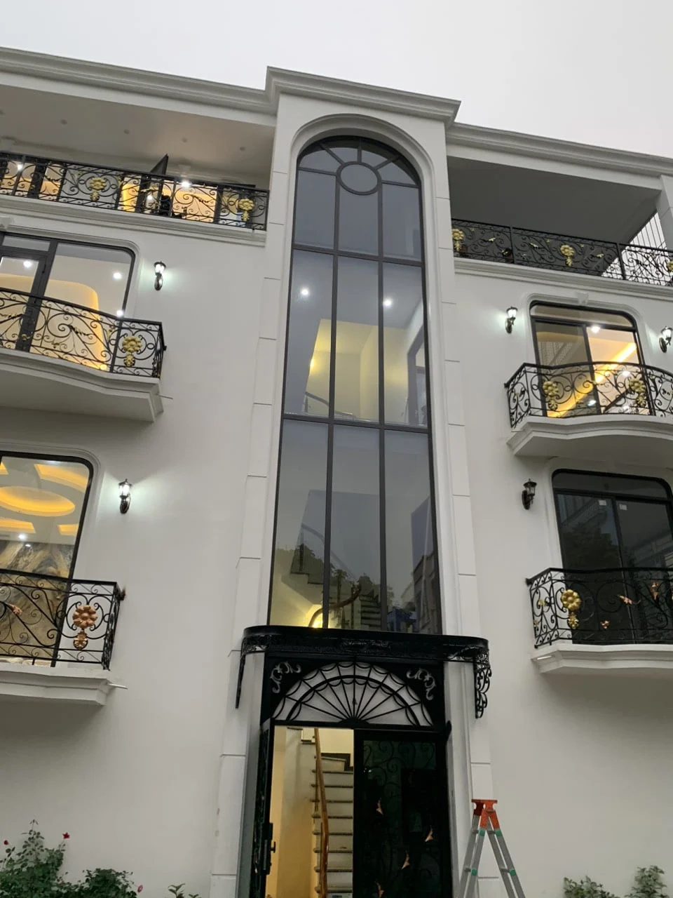 Bảng Báo giá Cửa nhôm kính năm 2024 32 z4999297250287 b5b797e8a62080938c513157bacd58ab