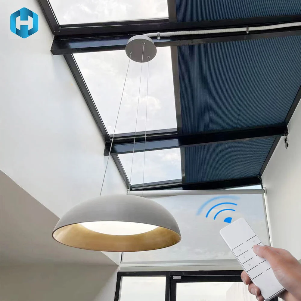 Rèm che giếng trời