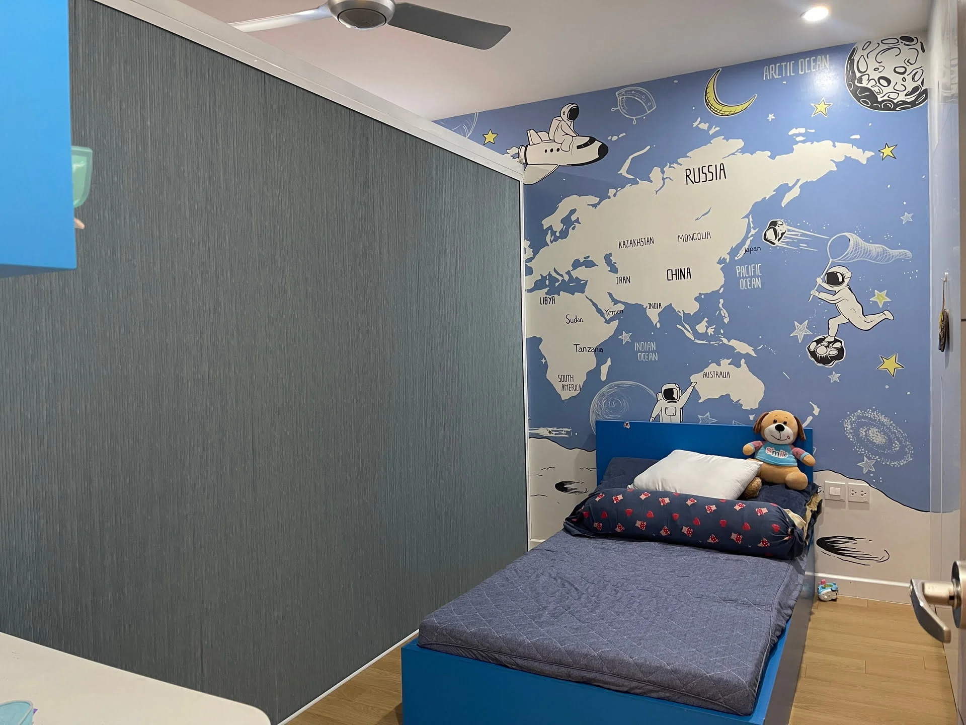 Vách tổ ong ngăn phòng ngủ