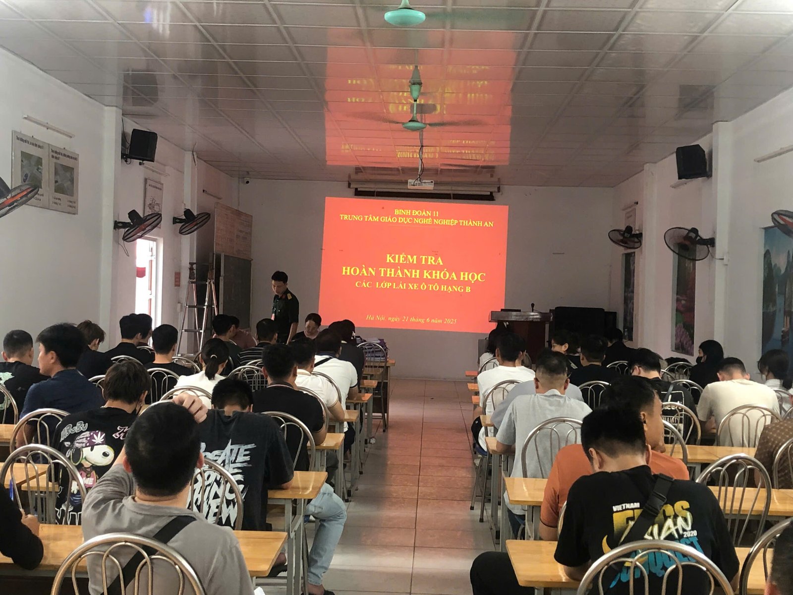 Tuyển sinh đào tại học lái xe ô tô tại Vạn Xuân, Thanh Hóa 1 Vạn Xuân, Thanh Hóa