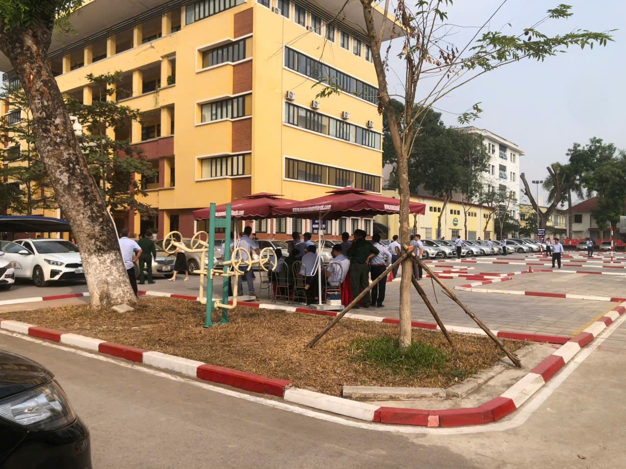 Tuyển sinh đào tại học lái xe ô tô 1 Tuyển sinh đào tại học lái xe ô tô